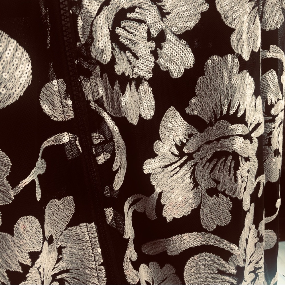 Jacket - Picture 8 of 8